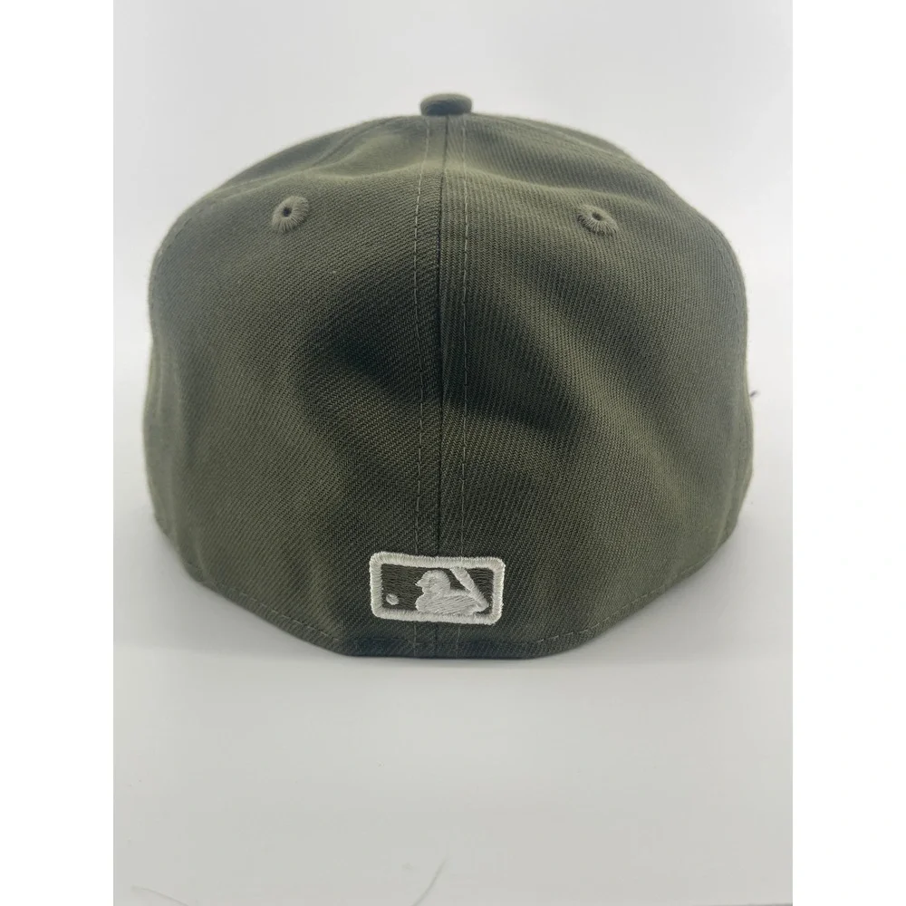 New York Yankees New Era Hat Mens 7 1/4 Olive Green 59FIFTY Fitted MLB Cap